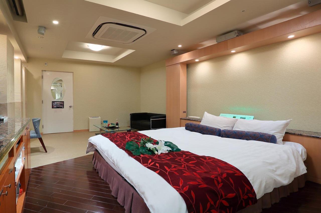 Hotel Axis -アクシス- (Adults Only) Osaka Eksteriør billede