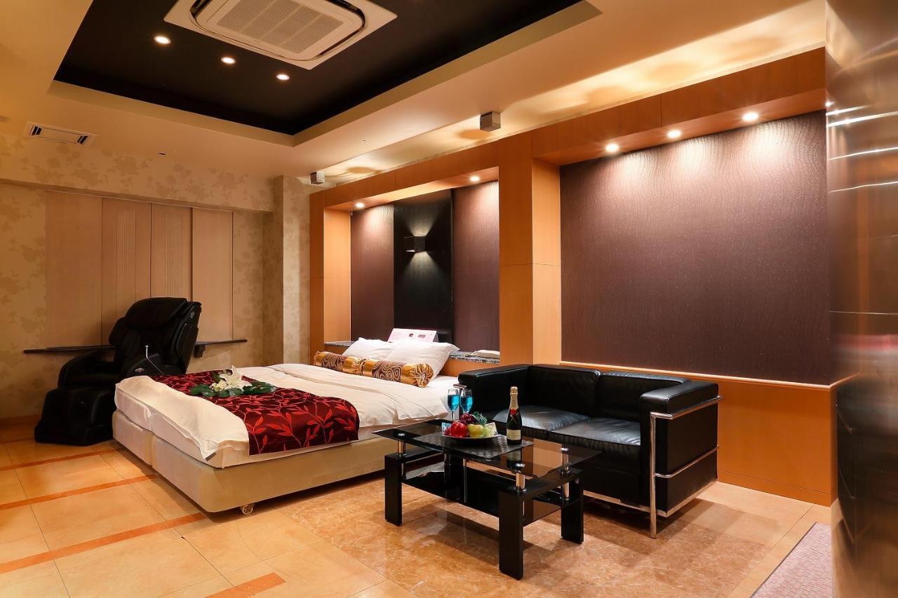 Hotel Axis -アクシス- (Adults Only) Osaka Eksteriør billede